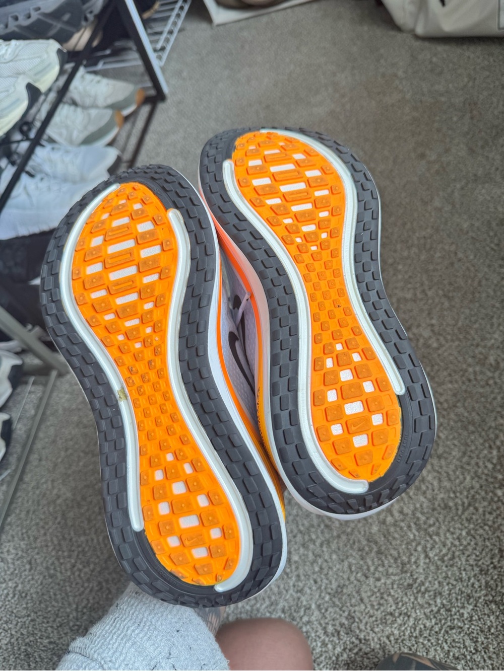 Nike Vomero Plus - Picture 4 of 4